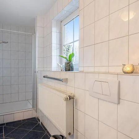 Nyaraló Bauernhof Lafrenz Rose