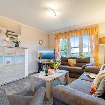 Bauernhof Lafrenz Rose * Fehmarn